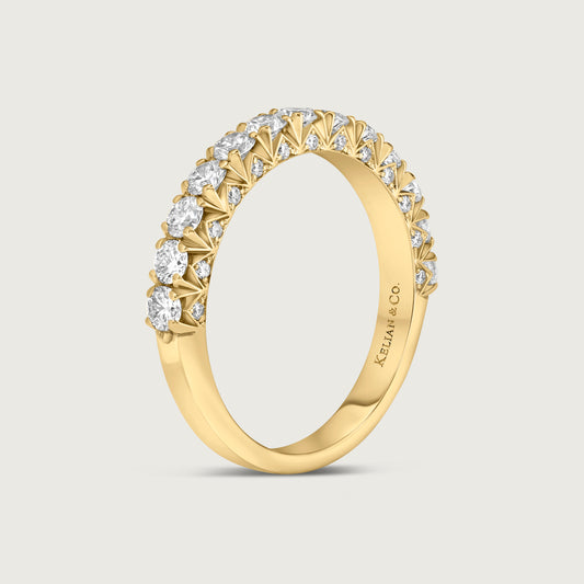 French Pavé Ring Éternelle in Yellow Gold